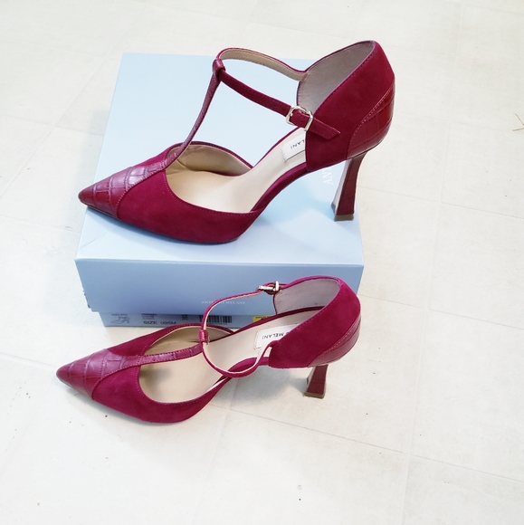 9.5 Antonio Melani "Sariano" ankle straps heels - Picture 3 of 12